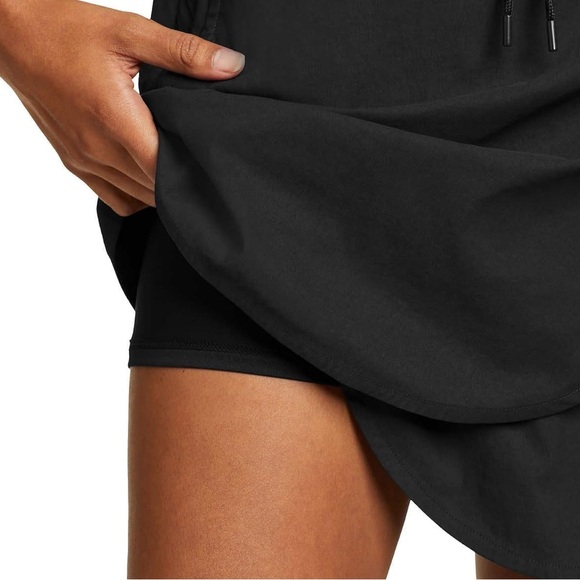 Eddie Bauer black skorts size medium Tulip hem. Nylon SPF 50 - Picture 4 of 9